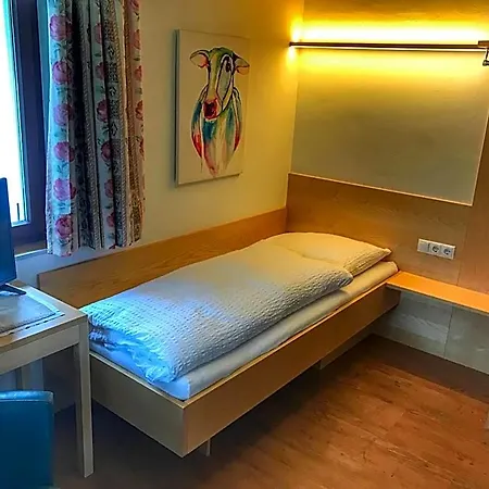Both Otel 3*